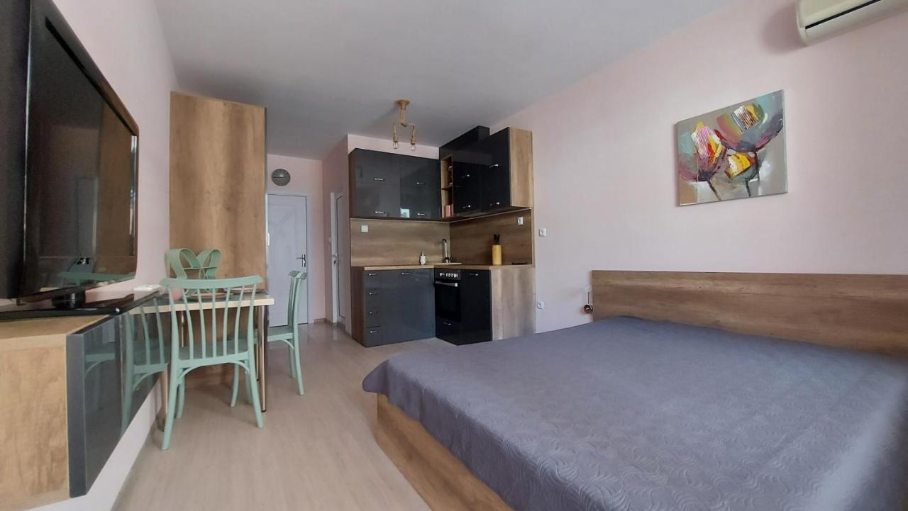 Hostex Pastello Deluxe Studio Stara Zagora Exteriör bild
